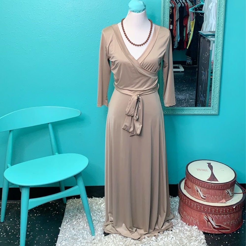 Fashion Nova dress NWT